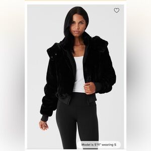 Brand new with tags! ALO Yoga - FAUX FUR FOXY JACKET, Size M
